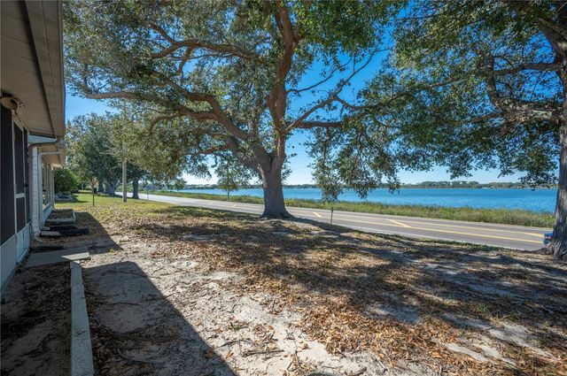 205 WINTER RIDGE BOULEVARD, Winter Haven, FL 33881