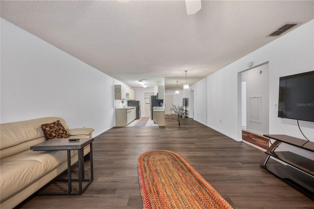 205 WINTER RIDGE BOULEVARD, Winter Haven, FL 33881