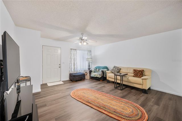 205 WINTER RIDGE BOULEVARD, Winter Haven, FL 33881