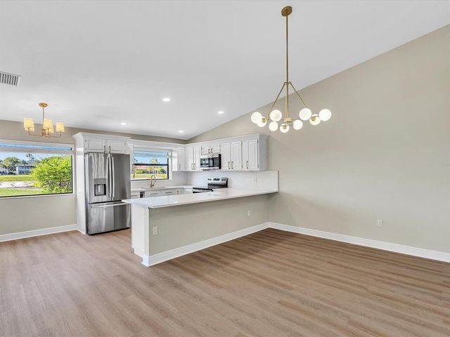 2627 Emerald Way N, Deerfield Beach, FL 33442