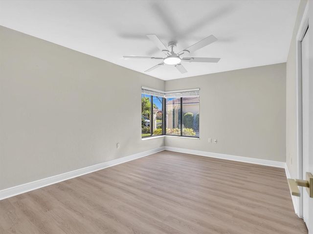 2627 Emerald Way N, Deerfield Beach, FL 33442