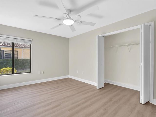 2627 Emerald Way N, Deerfield Beach, FL 33442