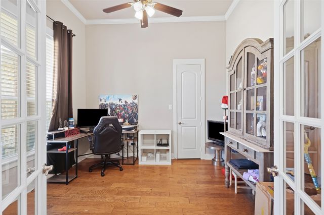860 San Saba E, Midlothian, TX 76065