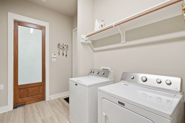 860 San Saba E, Midlothian, TX 76065