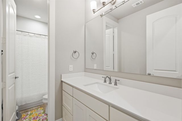 860 San Saba E, Midlothian, TX 76065