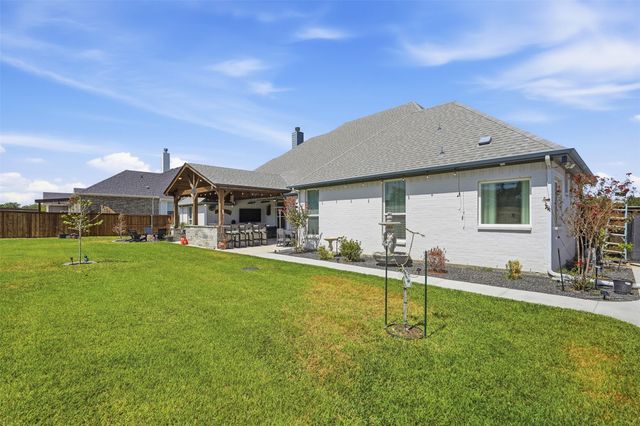 860 San Saba E, Midlothian, TX 76065