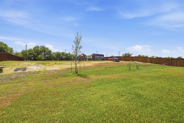 860 San Saba E, Midlothian, TX 76065