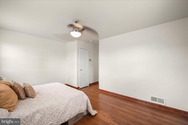 604 GALVESTON PL SE, Washington, DC 20032
