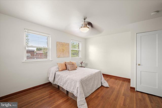 604 GALVESTON PL SE, Washington, DC 20032