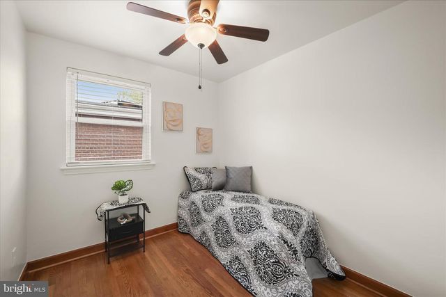 604 GALVESTON PL SE, Washington, DC 20032