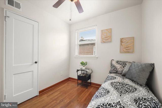 604 GALVESTON PL SE, Washington, DC 20032