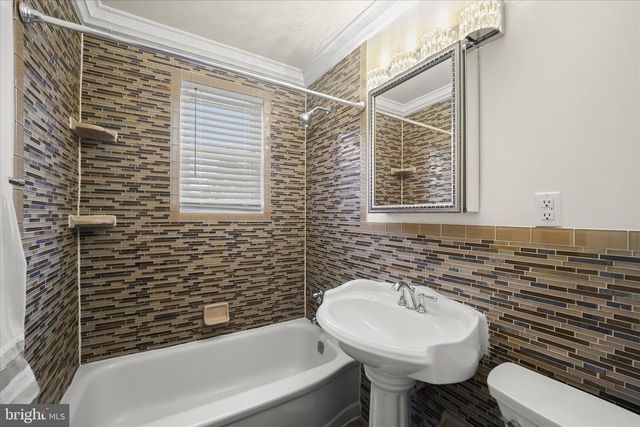 604 GALVESTON PL SE, Washington, DC 20032