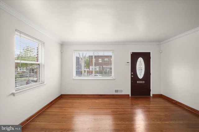 604 GALVESTON PL SE, Washington, DC 20032