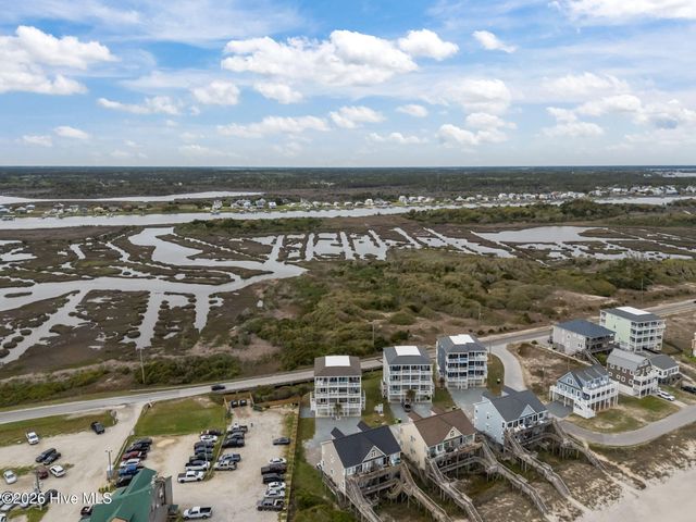 210 Goldsboro Drive, N Topsail Beach, NC 28460