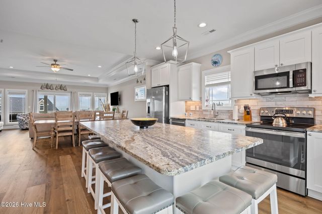 210 Goldsboro Drive, N Topsail Beach, NC 28460