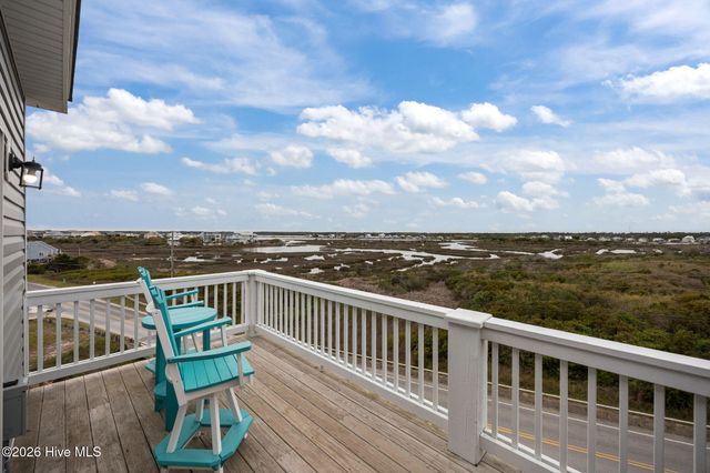 210 Goldsboro Drive, N Topsail Beach, NC 28460