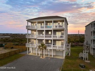 210 Goldsboro Drive, N Topsail Beach, NC 28460