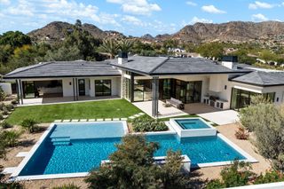 7101 N 47TH Street, Paradise Valley, AZ 85253