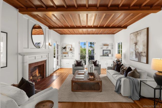 4430 Arista St, San Diego, CA 92103