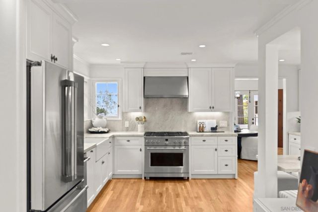 4430 Arista St, San Diego, CA 92103