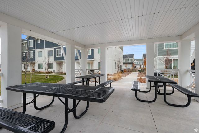 941 E CITADEL LN, Saratoga Springs, UT 84045