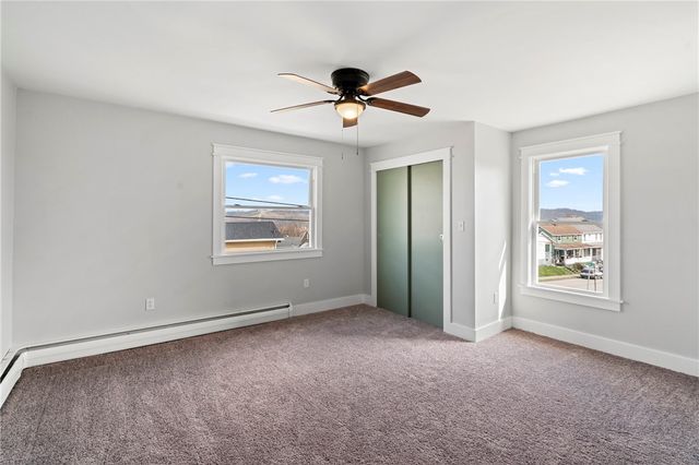 253 Waddell Ave, Donora, PA 15033