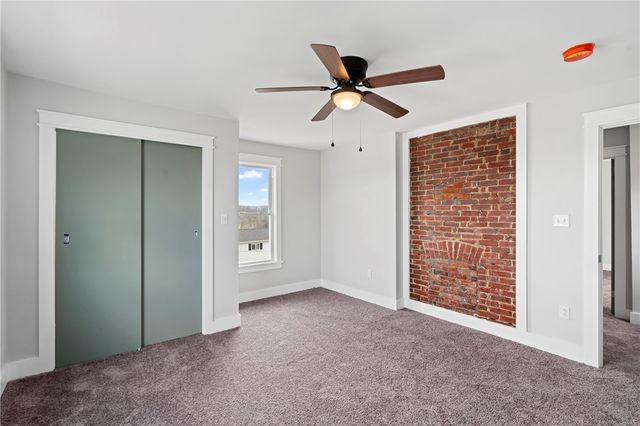 253 Waddell Ave, Donora, PA 15033