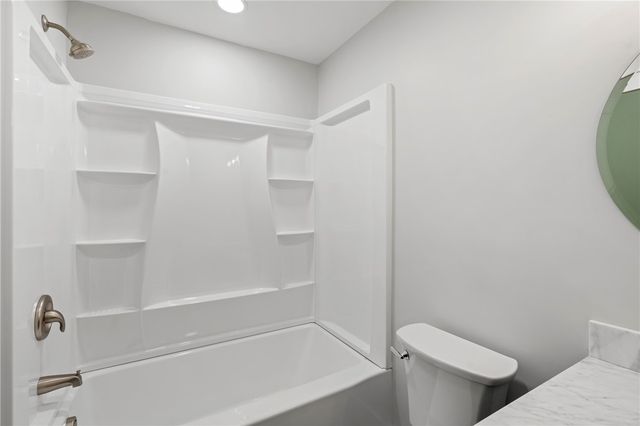 253 Waddell Ave, Donora, PA 15033