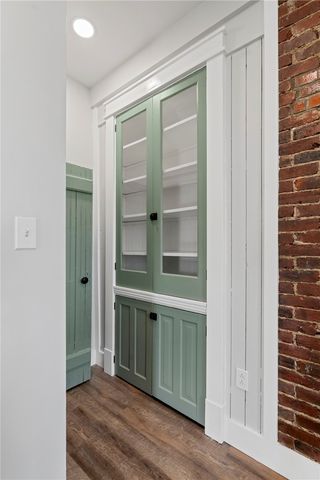 253 Waddell Ave, Donora, PA 15033