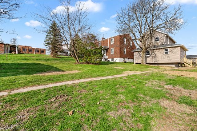 253 Waddell Ave, Donora, PA 15033