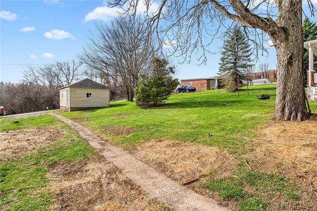 253 Waddell Ave, Donora, PA 15033