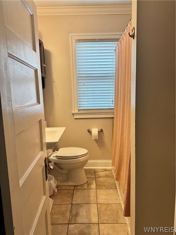 1108 Parkside Avenue, Buffalo, NY 14214