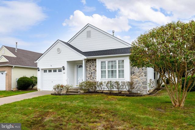 552 DORAL DR, Williamstown, NJ 08094