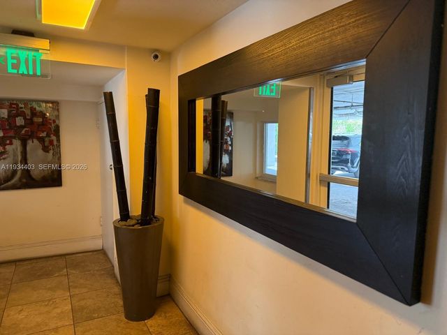 910 Michigan Ave 305, Miami Beach, FL 33139