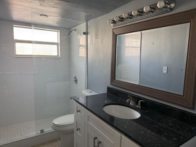 910 Michigan Ave 305, Miami Beach, FL 33139