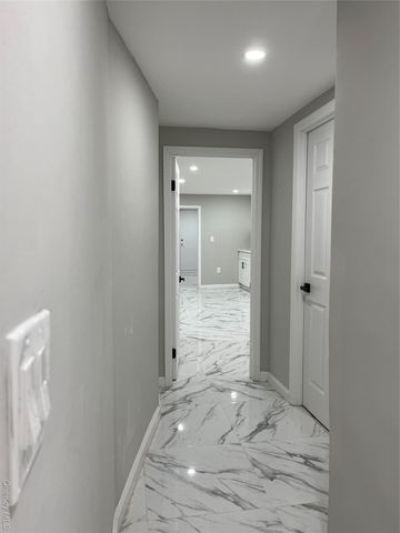 114-42 196th Street, Saint Albans, NY 11412