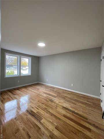 114-42 196th Street, Saint Albans, NY 11412