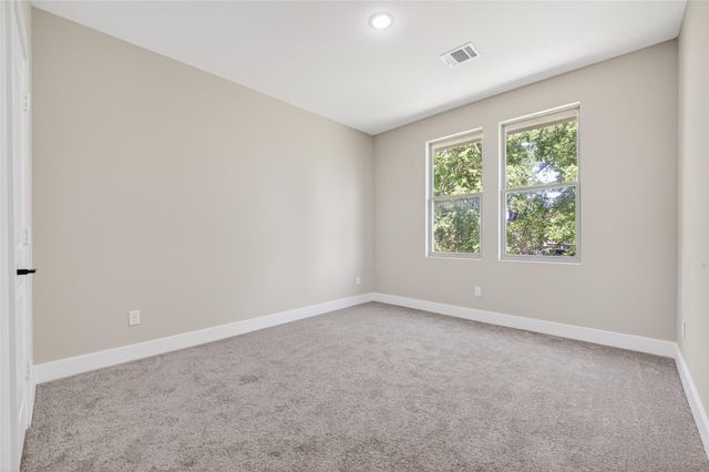 4902 Wunder Way, Houston, TX 77069