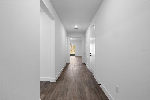 143 BARRINGTON AVENUE, Deland, FL 32724