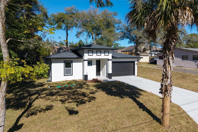 143 BARRINGTON AVENUE, Deland, FL 32724