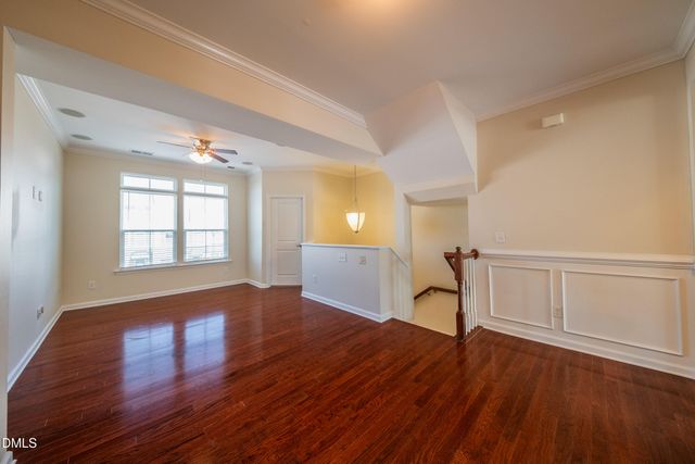433 Berry Chase Way, Cary, NC 27519
