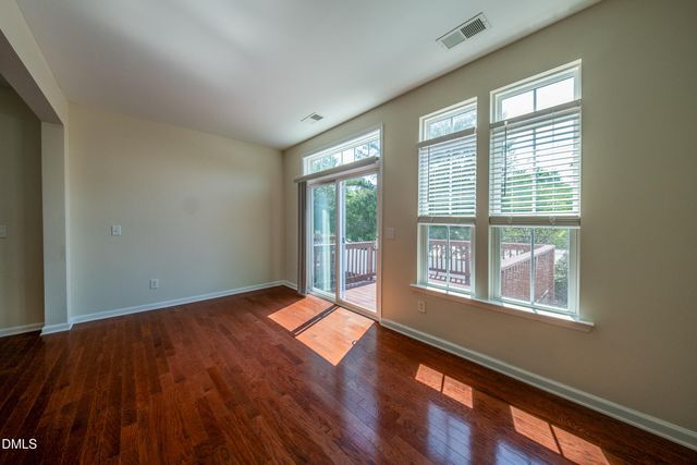 433 Berry Chase Way, Cary, NC 27519