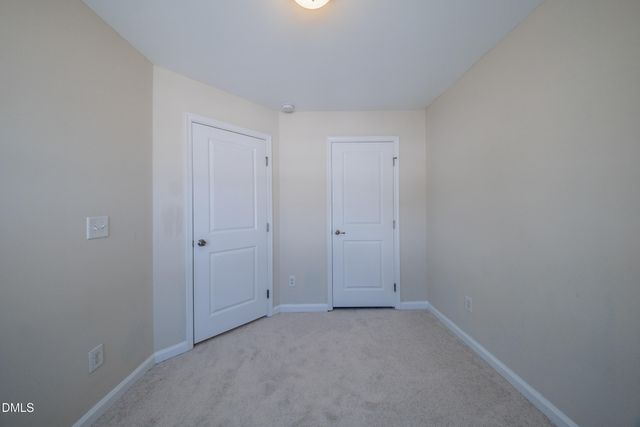 433 Berry Chase Way, Cary, NC 27519