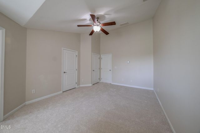 433 Berry Chase Way, Cary, NC 27519