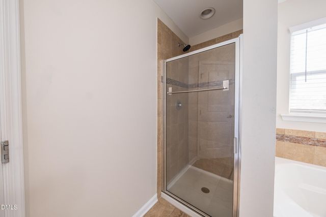 433 Berry Chase Way, Cary, NC 27519