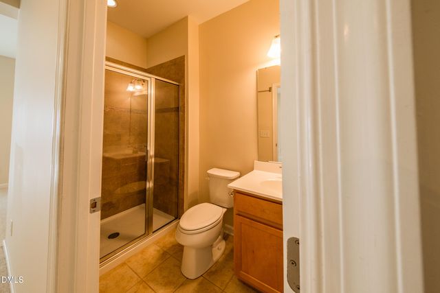 433 Berry Chase Way, Cary, NC 27519