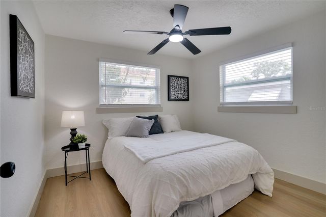 326 41ST AVENUE N, St Petersburg, FL 33703