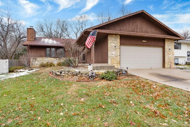 1209 Haas Circle, Manhattan, KS 66502