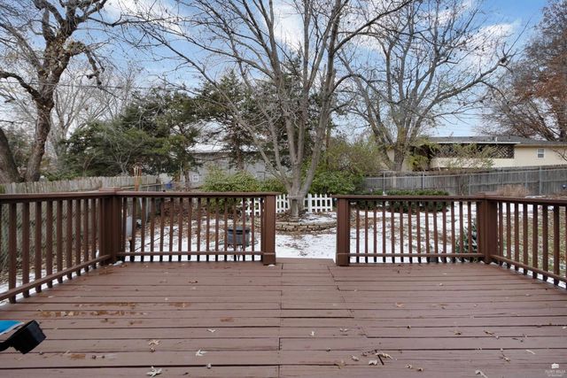 1209 Haas Circle, Manhattan, KS 66502