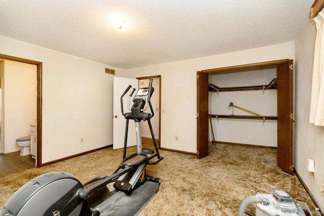 1209 Haas Circle, Manhattan, KS 66502